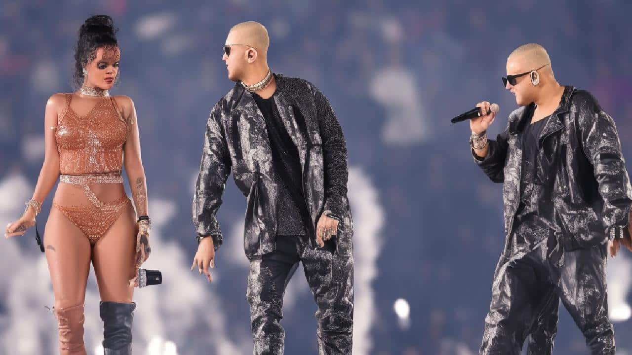 dj snake et rihanna a la mi temps du super bowl 2023